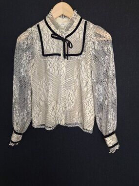💙 Girls Lace Blouse Victorian Style Size L Sheer Long Sleeves Floral Top Preppy